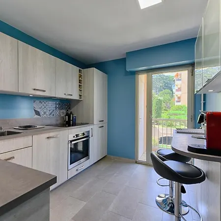 アパート Happyfew Sainte Anne ニース