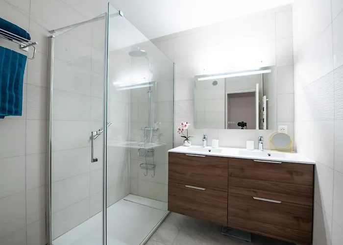 Happyfew Sainte Anne * Nice